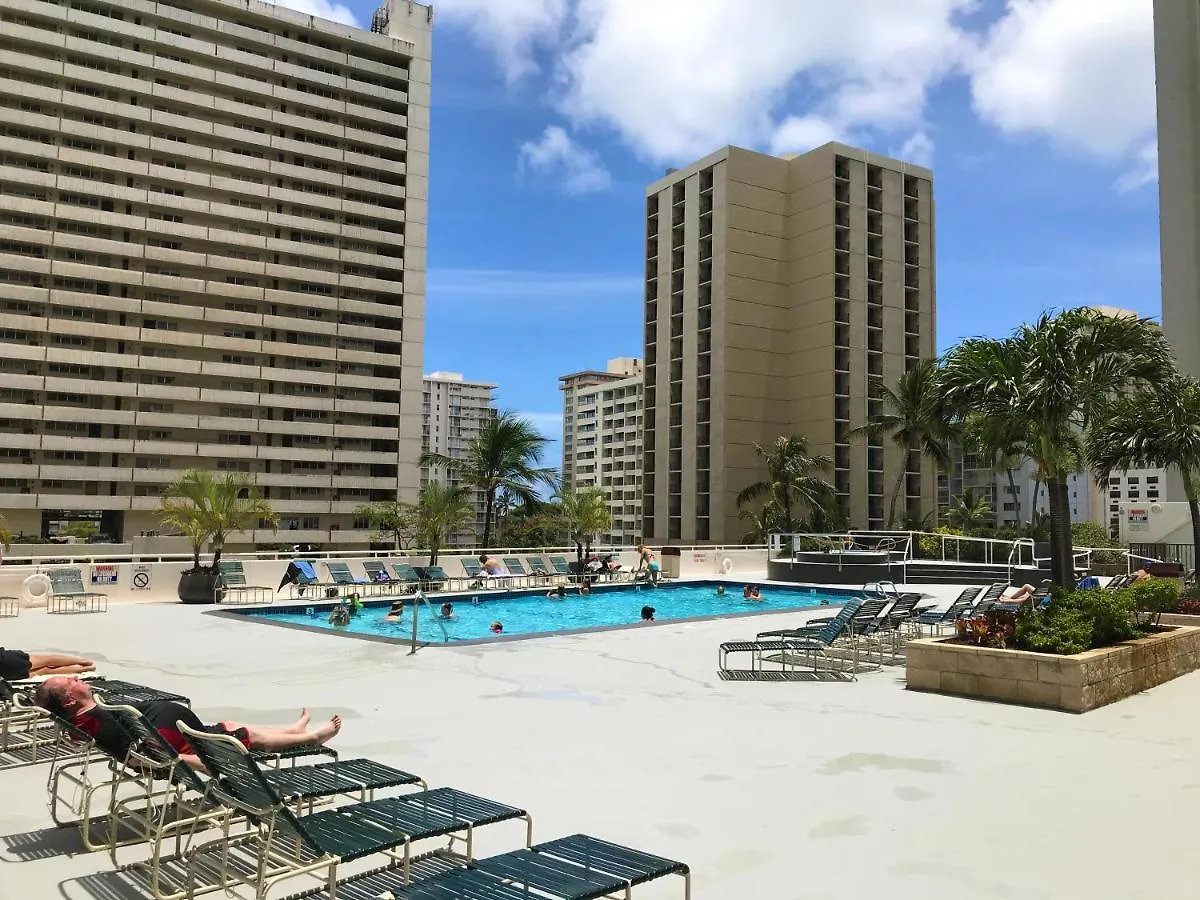Mountain View Oasis, Steps From Beach With Parking! Honolulu 0*,  United States