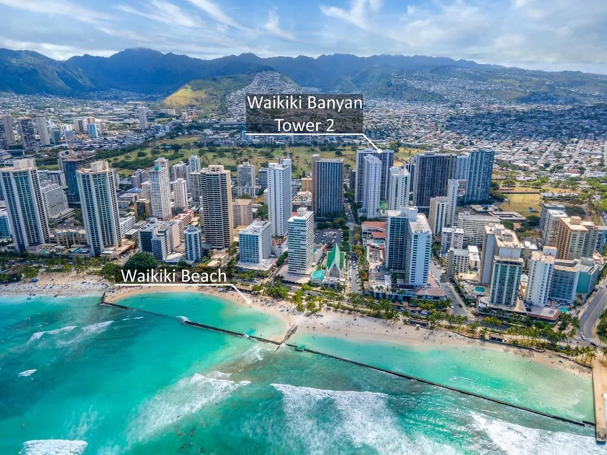 Mountain View Oasis, Steps From Beach With Parking! Honolulu Apartment